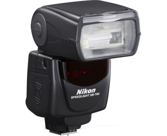 Фото Nikon Speedlight SB-700, изображение 2 от магазина Manzana