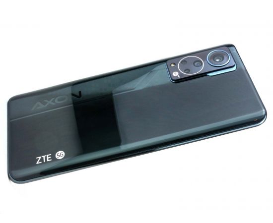 Фото ZTE Axon 30 5G 8/128 Black, изображение 3 от магазина Manzana