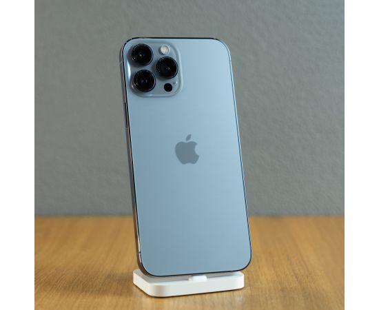 Фото Apple iPhone 13 Pro Max 256GB Sierra Blue (MLLE3), изображение 3 от магазина Manzana
