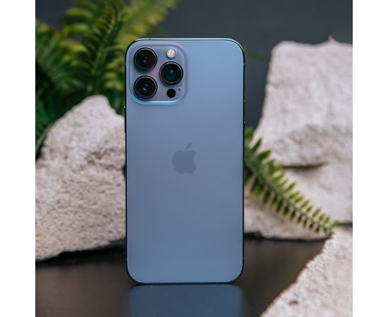 Фото Apple iPhone 13 Pro Max 256GB Sierra Blue (MLLE3), изображение 2 от магазина Manzana